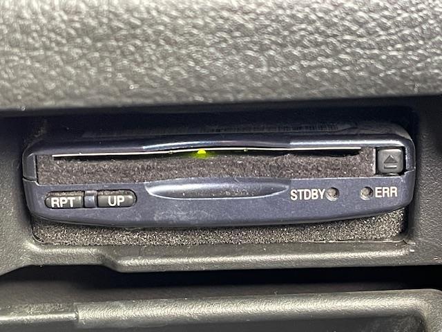 セレナ ハイウェイスター Vセレクション HDDナビ・AUX/CD/DVD・ワンセグTV・両側パワースライド・ETC・バックカメラ・フォグランプ・ドアバイザー(8枚目)