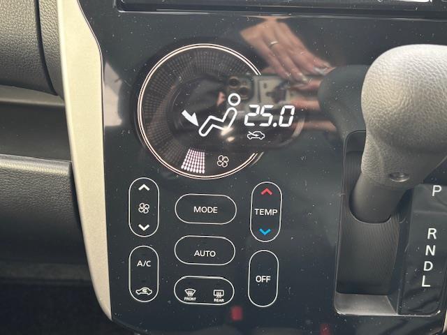 デイズ ハイウェイスター　Ｘ　純正ナビ・Ｐスタート・パワーステアリング・パワーウィンドウ・ドラレコ・ステアリングリモコン・Ａストップ・電格ミラー・横滑り防止・衝突軽減・ＡＢＳ・ＬＥＤライト・ドアバイザー・純正フロアマット（7枚目）