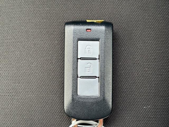 デイズ ハイウェイスター　Ｘ　純正ナビ・Ｐスタート・パワーステアリング・パワーウィンドウ・ドラレコ・ステアリングリモコン・Ａストップ・電格ミラー・横滑り防止・衝突軽減・ＡＢＳ・ＬＥＤライト・ドアバイザー・純正フロアマット（16枚目）