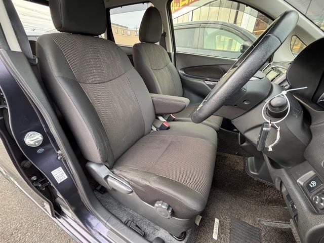 デイズ ハイウェイスター　Ｘ　純正ナビ・Ｐスタート・パワーステアリング・パワーウィンドウ・ドラレコ・ステアリングリモコン・Ａストップ・電格ミラー・横滑り防止・衝突軽減・ＡＢＳ・ＬＥＤライト・ドアバイザー・純正フロアマット（17枚目）