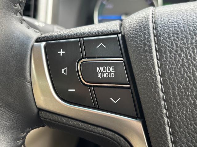 クラウンマジェスタ Ｆバージョン　ビルトインＥＴＣ・クルーズコントロール・バックカメラ・ドライブレコーダー・セキュリティアラートシステム・前席パワーシート・前席シートヒーター・シートメモリー・ヘッドライトウォッシャー・純正ＡＷ（10枚目）