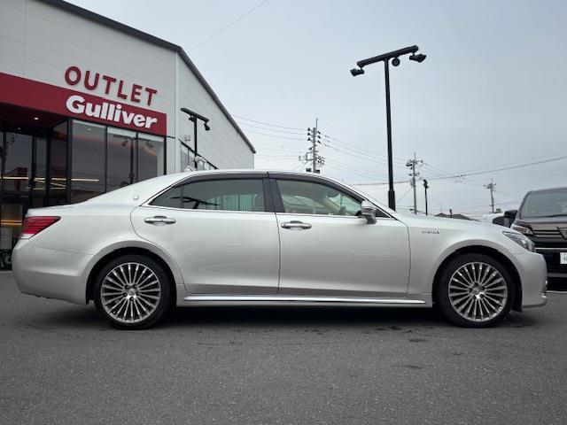 クラウンマジェスタ Ｆバージョン　ビルトインＥＴＣ・クルーズコントロール・バックカメラ・ドライブレコーダー・セキュリティアラートシステム・前席パワーシート・前席シートヒーター・シートメモリー・ヘッドライトウォッシャー・純正ＡＷ（38枚目）