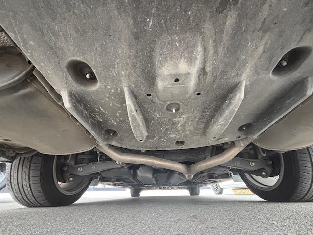 クラウンマジェスタ Ｆバージョン　ビルトインＥＴＣ・クルーズコントロール・バックカメラ・ドライブレコーダー・セキュリティアラートシステム・前席パワーシート・前席シートヒーター・シートメモリー・ヘッドライトウォッシャー・純正ＡＷ（40枚目）