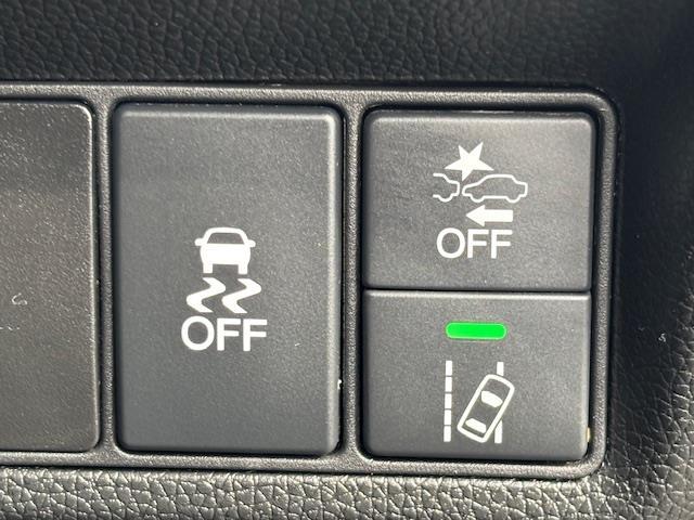 ステップワゴンスパーダ スパーダ ホンダセンシング バックカメラ・両側パワースライドドア・ホンダセンシング・ビルトインETC・わくわくゲート・衝突軽減システム・デュアルエアコン・電動格納ミラー・純正フロアマット・ドアバイザー・補助ミラー・ETC(14枚目)