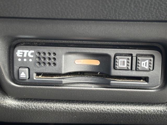 ステップワゴンスパーダ スパーダ ホンダセンシング バックカメラ・両側パワースライドドア・ホンダセンシング・ビルトインETC・わくわくゲート・衝突軽減システム・デュアルエアコン・電動格納ミラー・純正フロアマット・ドアバイザー・補助ミラー・ETC(15枚目)