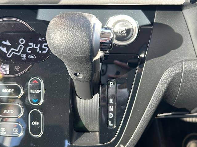 デイズルークス ハイウェイスター Gターボ 両側パワースライドドアETCアイドリングストップフルセグナビステアリングリモコンバックカメラLEDヘッドライト(7枚目)