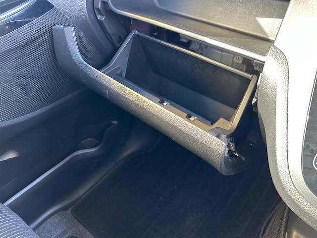 デイズルークス ハイウェイスター Gターボ 両側パワースライドドアETCアイドリングストップフルセグナビステアリングリモコンバックカメラLEDヘッドライト(16枚目)