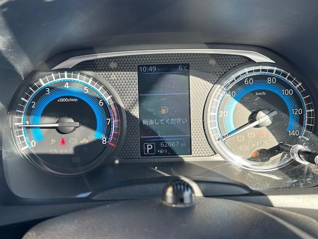 ｅＫクロス Ｔ　追従式クルーズコントロールドライブレコーダー前後シートヒーターアラウンドビューモニター横滑り防止機能踏み間違い防止システム（4枚目）