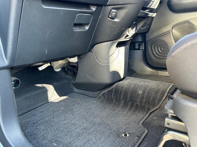 ｅＫクロス Ｔ　追従式クルーズコントロールドライブレコーダー前後シートヒーターアラウンドビューモニター横滑り防止機能踏み間違い防止システム（23枚目）