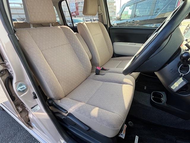 ミラココア ココアＸ　・バックカメラ・純正フロアマット・純正エアロ（Ｆ／Ｓ／Ｒ）・ＦＭ／ＡＭ・Ｂｌｕｅｔｏｏｔｈ接続・ＵＳＢ・ＨＤＭＩ・ＡＵＸ・ＴＶ・ＤＩＳＣ・パワーステアリング・パワーウインド（19枚目）