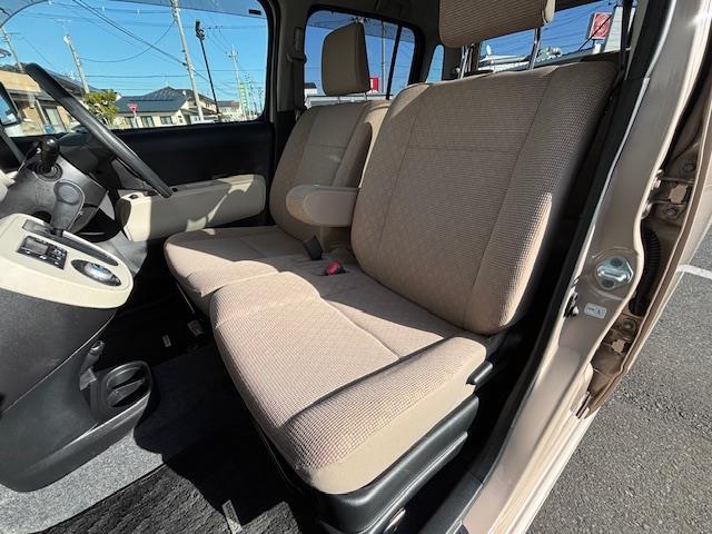 ミラココア ココアＸ　・バックカメラ・純正フロアマット・純正エアロ（Ｆ／Ｓ／Ｒ）・ＦＭ／ＡＭ・Ｂｌｕｅｔｏｏｔｈ接続・ＵＳＢ・ＨＤＭＩ・ＡＵＸ・ＴＶ・ＤＩＳＣ・パワーステアリング・パワーウインド（20枚目）