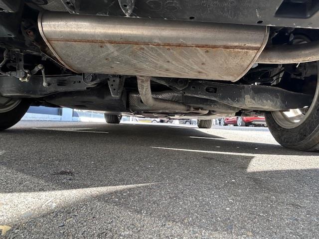 プリウス Ｓセーフティプラス　ＳＤナビ・フルセグＴＶ／ＣＤ／ＤＶＤ／Ｂｌｕｅｔｏｏｔｈ・Ｂカメラ・ドラレコ・ＥＴＣ・追従クルコン・純正フロアマット・Ｓヒーター・衝突軽減・横滑り防止・ＬＥＤ・Ｃセンサー・純正ＡＷ（40枚目）