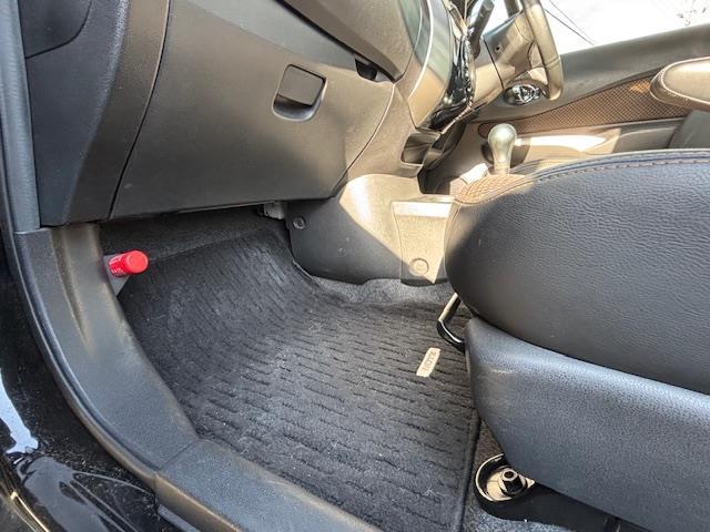 ノート メダリスト エマージェンシーブレーキパッケージ 社外ナビ・フルセグTV/Bluetooth/DVD/CD/FM/AM・Cセンサー・フォグランプ・アルミ付きスタットレスタイヤ・レーンキープ・横滑り防止・アイドリング・Pスタート・スマートキー・Aライト(22枚目)