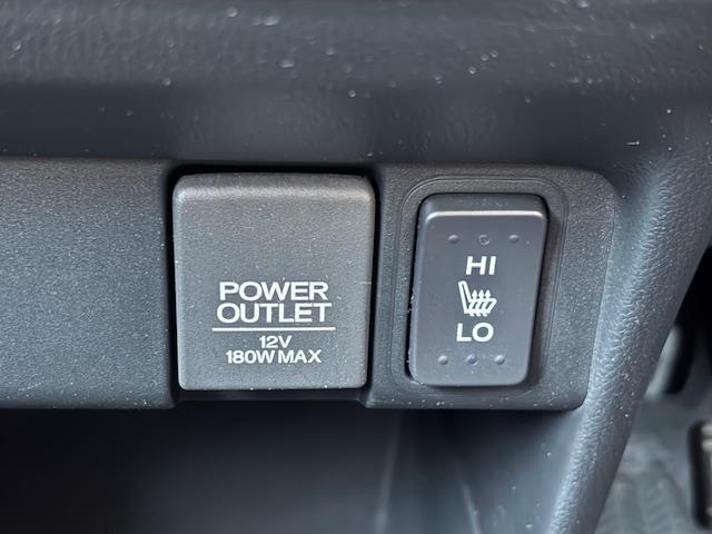 Ｎ－ＢＯＸ Ｇ　ＳＳパッケージ　１オーナー・純正ナビ・フルセグＴＶ／Ｂｌｕｅｔｏｏｔｈ／ＵＳＢ／ＤＶＤ／ＣＤ／ＦＭ／ＡＭ・両側Ｐスラ・横滑り防止・Ｓヒーター・Ｐスタート・スマートキー・Ａライト・Ｂカメラ・アイドリング・ＬＥＤ（13枚目）