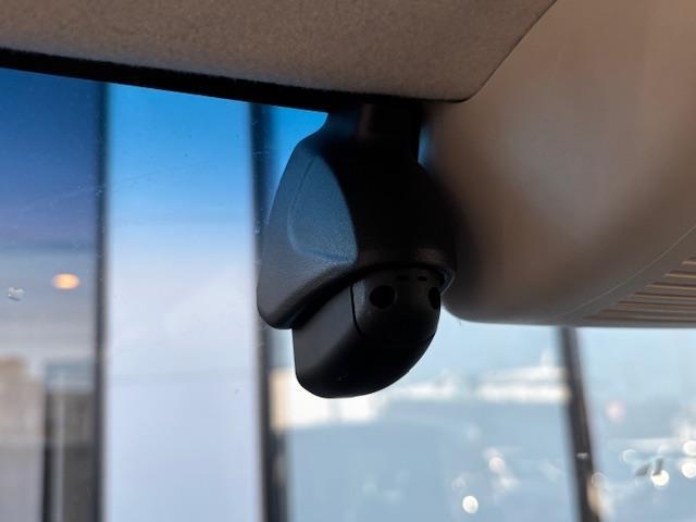 Ｎ－ＢＯＸ ＥＸ　・クルーズコントロール・ビルトインＥＴＣ・横滑り防止装置・車線逸脱警報・衝突軽減ブレーキ・純正フロアマット・ＤＶＤ／ＣＤ・ＦＭ／ＡＭ・ＴＶ・ｉＰａｄ・ＳＤ・ＵＳＢ・ＢＴ（22枚目）