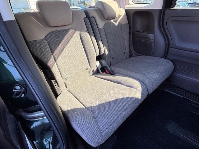 Ｎ－ＢＯＸ ＥＸ　・クルーズコントロール・ビルトインＥＴＣ・横滑り防止装置・車線逸脱警報・衝突軽減ブレーキ・純正フロアマット・ＤＶＤ／ＣＤ・ＦＭ／ＡＭ・ＴＶ・ｉＰａｄ・ＳＤ・ＵＳＢ・ＢＴ（26枚目）