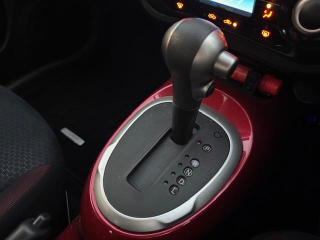 ジューク 15RS タイプV ドラレコ前後 純ナビ フルセグ BT Bカメラ Aライト Pスタート スマートキー 横滑り防止 フォグランプ 純正アルミホイール ウインカーミラー ドアバイザー ヘッドライトレベライザー(7枚目)