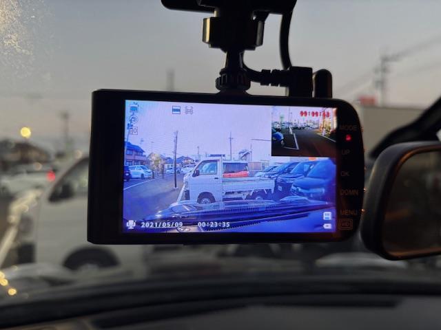 ジューク 15RS タイプV ドラレコ前後 純ナビ フルセグ BT Bカメラ Aライト Pスタート スマートキー 横滑り防止 フォグランプ 純正アルミホイール ウインカーミラー ドアバイザー ヘッドライトレベライザー(8枚目)