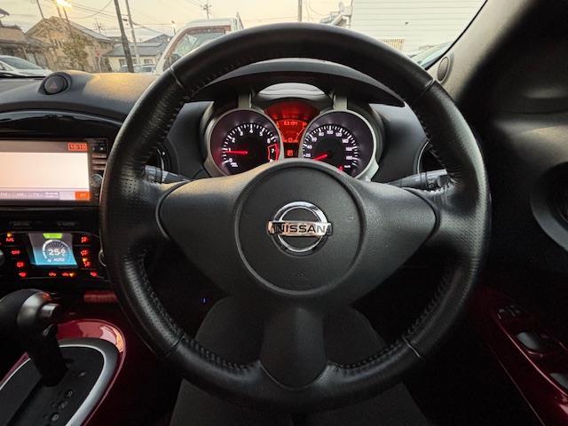 ジューク 15RS タイプV ドラレコ前後 純ナビ フルセグ BT Bカメラ Aライト Pスタート スマートキー 横滑り防止 フォグランプ 純正アルミホイール ウインカーミラー ドアバイザー ヘッドライトレベライザー(11枚目)