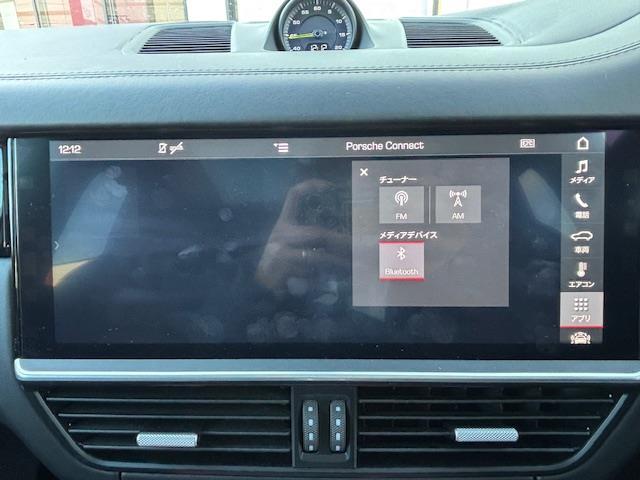 カイエン ターボS E-ハイブリッド 純正オービスレーダー純正フロアマットパノラミックサンルーフ追従式クルーズコントロールパドルシフトETC2.0レザーシート(3枚目)