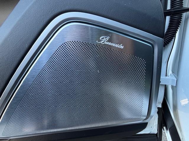 カイエン ターボS E-ハイブリッド 純正オービスレーダー純正フロアマットパノラミックサンルーフ追従式クルーズコントロールパドルシフトETC2.0レザーシート(8枚目)