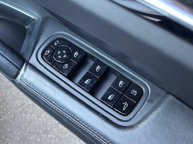 カイエン ターボS E-ハイブリッド 純正オービスレーダー純正フロアマットパノラミックサンルーフ追従式クルーズコントロールパドルシフトETC2.0レザーシート(14枚目)