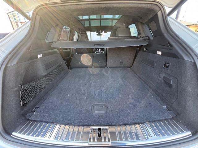 カイエン ターボS E-ハイブリッド 純正オービスレーダー純正フロアマットパノラミックサンルーフ追従式クルーズコントロールパドルシフトETC2.0レザーシート(30枚目)