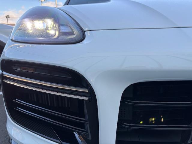 カイエン ターボS E-ハイブリッド 純正オービスレーダー純正フロアマットパノラミックサンルーフ追従式クルーズコントロールパドルシフトETC2.0レザーシート(38枚目)