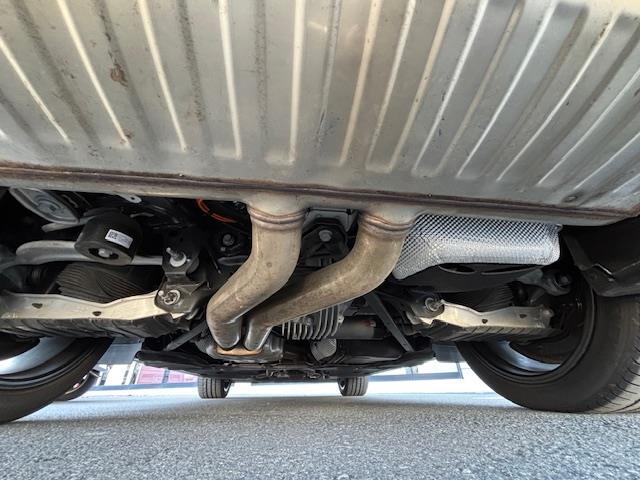 カイエン ターボS E-ハイブリッド 純正オービスレーダー純正フロアマットパノラミックサンルーフ追従式クルーズコントロールパドルシフトETC2.0レザーシート(40枚目)