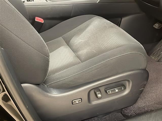 ＲＸ ＲＸ４５０ｈ　純正メーカーフルセグナビ（ＣＤ／ＨＤＤ／ＢＴ／ＡＭ／ＦＭ／ＵＳＢ／ＡＵＸ）／純正１９インチアルミホイール／オートライト／フォグライト／クルーズコントロール追従無し／ステアリングリモコン（34枚目）