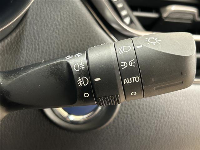 Ｃ－ＨＲ Ｓ　ＬＥＤエディション　・社外ＳＤナビ（ＤＶＤ＆ＣＤ＆ＢＴ＆フルセグ）・ドアバイザー・電動格納ミラー・ウインカーミラー・モデリスタフルエアロ・社外マフラー・社外ＡＷ・ＥＴＣ・ＬＥＤヘッドライト・フォグランプ（19枚目）