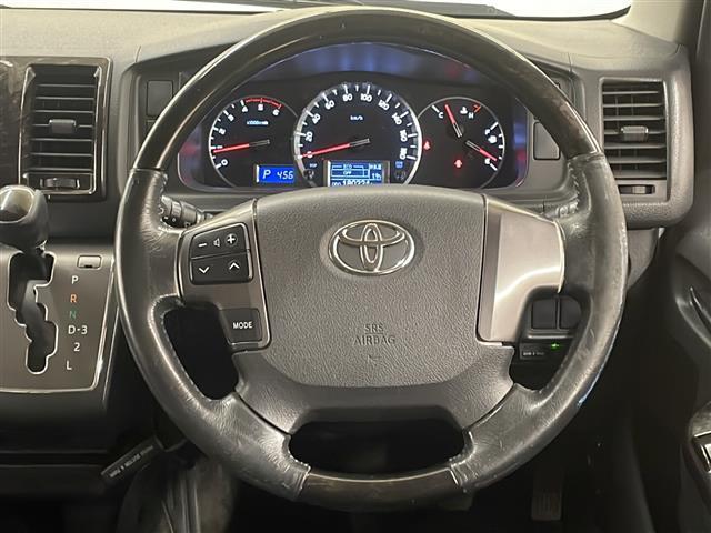 ハイエースバン スーパーＧＬ　ダークプライム　４ＷＤ／社外ナビ／ＣＤ／ＤＶＤ／ＢＴ／ＳＤ／ラジオ／フルセグ／オートライト／フォグライト／オートエアコン／ステアリングスイッチ／リアヒーター／プッシュスタート／電動格納ミラー／ＥＴＣ（18枚目）