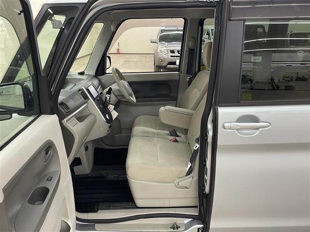 タント X SA 4WD/純正ナビ/CD/SD/USB/ラジオ/ワンセグ/片側パワースライドドア/横滑り防止装置/衝突被害軽減システム/アイドリングストップ/コーナーセンサー/プッシュスタート/オートライト(15枚目)