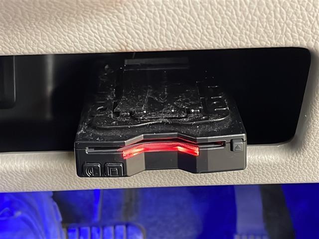 eKスペース G e-アシスト 4WD/社外ナビ/CD/DVD/SD/BT/ラジオ/フルセグ/寒冷地仕様/片側パワースライドドア/衝突被害軽減システム/横滑り防止装置/アイドリングストップ/社外レーダー/オートエアコン/エンスタ(10枚目)