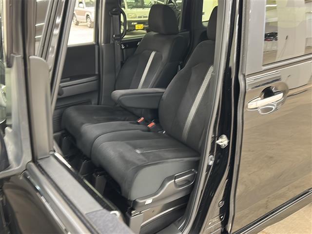 N-BOXカスタム L ワンオーナーメモリナビワンセグテレビバックカメラクルーズコントロールドアバイザープッシュスタートETCドライブレコーダーエンジンスターター4WD片側パワースライドドア(11枚目)