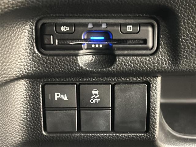 N-BOXカスタム L ワンオーナーメモリナビワンセグテレビバックカメラクルーズコントロールドアバイザープッシュスタートETCドライブレコーダーエンジンスターター4WD片側パワースライドドア(25枚目)