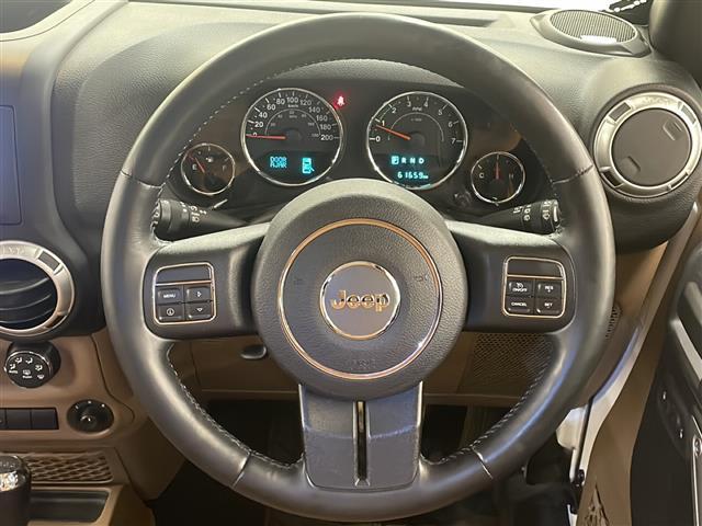 ジープ・ラングラーアンリミテッド サハラ（38枚目）