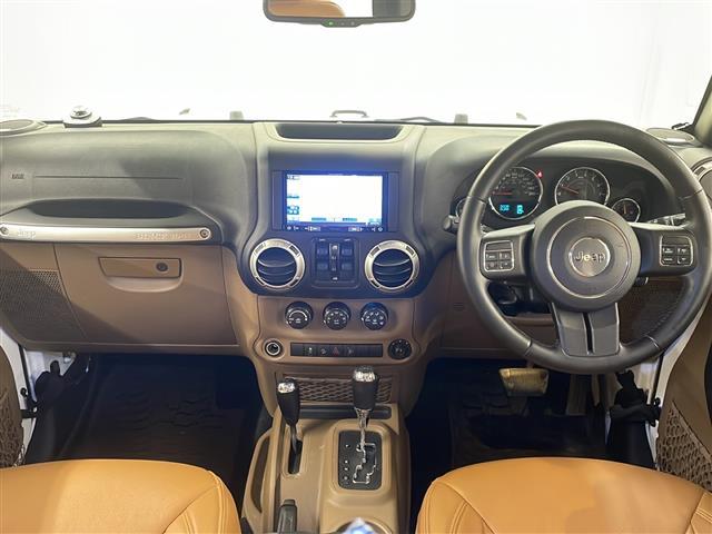 ジープ・ラングラーアンリミテッド サハラ（42枚目）