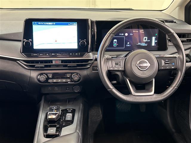 ノート e-パワー X FOUR 4WD/ETC/パワーウィンドウ/オートブレーキホールド/クルーズコントロール/シートヒーター/ステアリングヒーター/オートライト(4枚目)