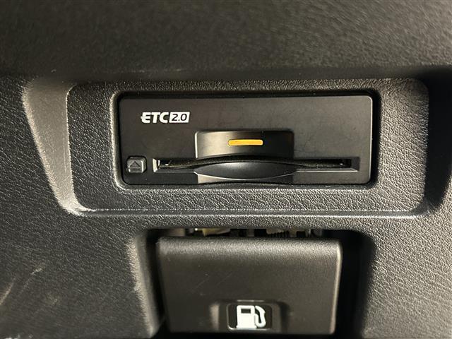 ノート e-パワー X FOUR 4WD/ETC/パワーウィンドウ/オートブレーキホールド/クルーズコントロール/シートヒーター/ステアリングヒーター/オートライト(31枚目)