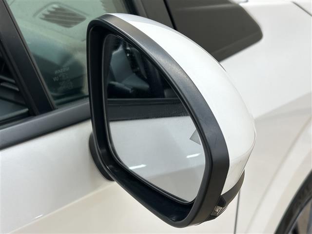 ノート e-パワー X FOUR 4WD/ETC/パワーウィンドウ/オートブレーキホールド/クルーズコントロール/シートヒーター/ステアリングヒーター/オートライト(34枚目)