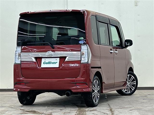 タント カスタムRS トップエディションSAIII 4WD/スマートキー/プッシュスタート/両側パワースライドドア/シートヒーター/ハーフレザーシート/アイドリングストップ/メモリーナビ(3枚目)