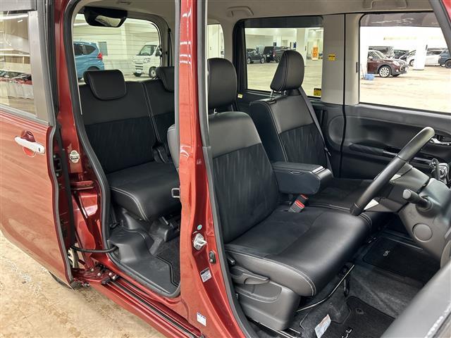 タント カスタムRS トップエディションSAIII 4WD/スマートキー/プッシュスタート/両側パワースライドドア/シートヒーター/ハーフレザーシート/アイドリングストップ/メモリーナビ(13枚目)