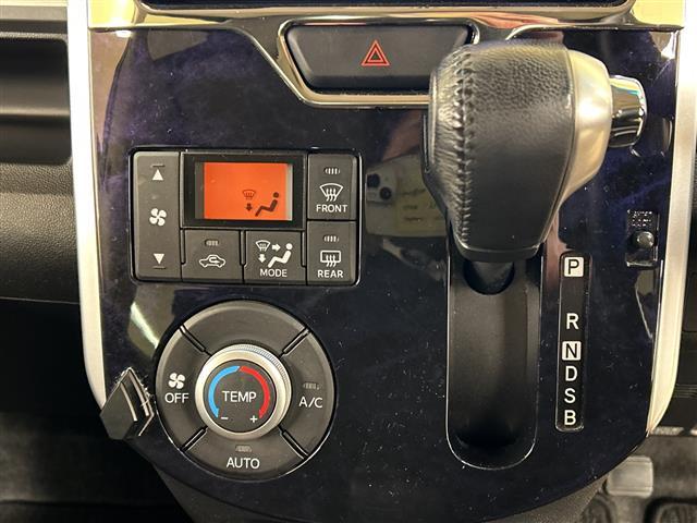 タント カスタムRS トップエディションSAIII 4WD/スマートキー/プッシュスタート/両側パワースライドドア/シートヒーター/ハーフレザーシート/アイドリングストップ/メモリーナビ(23枚目)