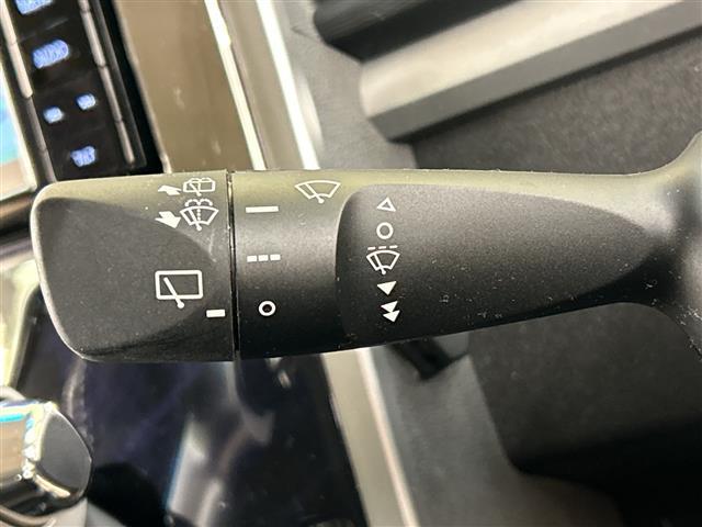 タント カスタムRS トップエディションSAIII 4WD/スマートキー/プッシュスタート/両側パワースライドドア/シートヒーター/ハーフレザーシート/アイドリングストップ/メモリーナビ(25枚目)