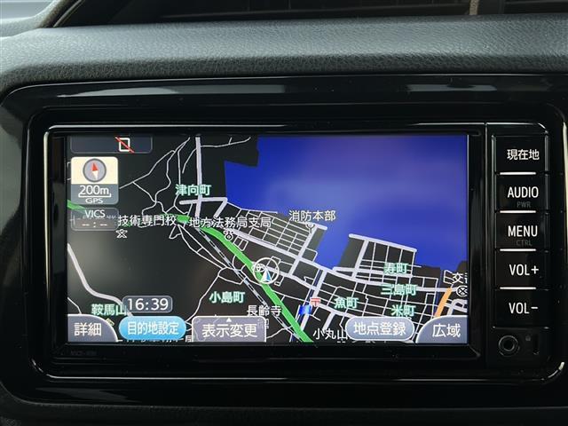 ヴィッツ F セーフティーエディションII 4WD トヨタセーフティセンスC 衝突軽減ブレーキ クリアランスソナー レーンキープアシスト SDナビ ワンセグTV Bluetooth バックカメラ LEDライト ETC スマートキー(4枚目)