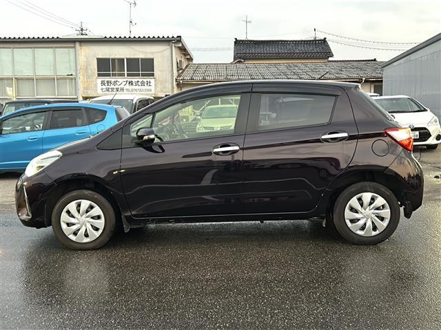 ヴィッツ F セーフティーエディションII 4WD トヨタセーフティセンスC 衝突軽減ブレーキ クリアランスソナー レーンキープアシスト SDナビ ワンセグTV Bluetooth バックカメラ LEDライト ETC スマートキー(33枚目)