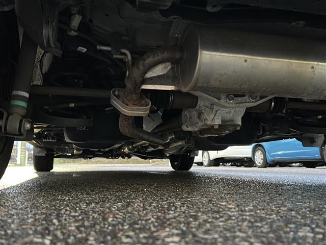 ヴィッツ F セーフティーエディションII 4WD トヨタセーフティセンスC 衝突軽減ブレーキ クリアランスソナー レーンキープアシスト SDナビ ワンセグTV Bluetooth バックカメラ LEDライト ETC スマートキー(40枚目)