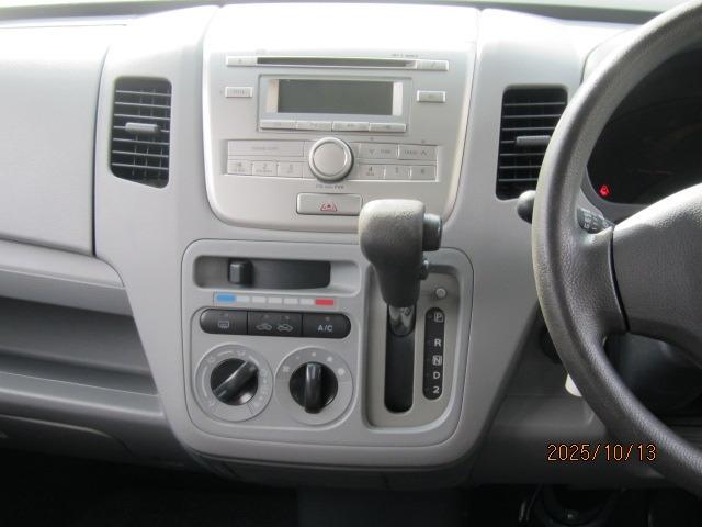 AZワゴン XG 記録簿 禁煙車 CD 盗難防止システム 衝突安全ボディ キーレスエントリー 電動格納ミラー(8枚目)