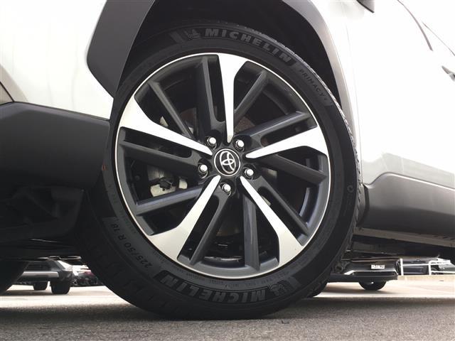 ハイブリッド Z 禁煙車 トヨタセーフティーセンス 9型DA BT接続 USB 全周囲カメラ 電動リアゲート ハーフレザー シートヒーター パワーシート BSM ルーフレール クリアランスソナー AC100V LED(12枚目)